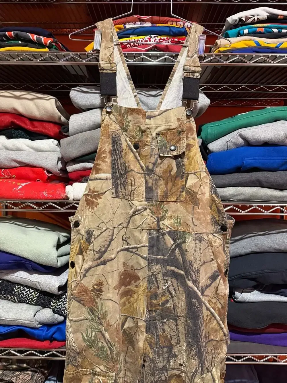 Vintage Realtree AP Camouflage Hunting Overalls Bibs Cargo Pockets